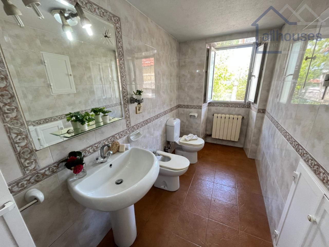 BAÑO PLANTA BAJA