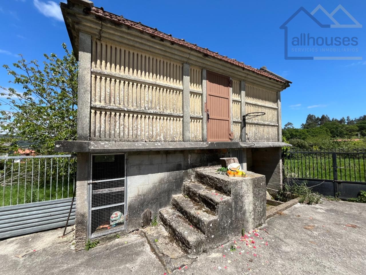 HORREO EN EL PATIO