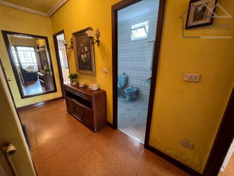 PASILLO DISTRIBUIDOR